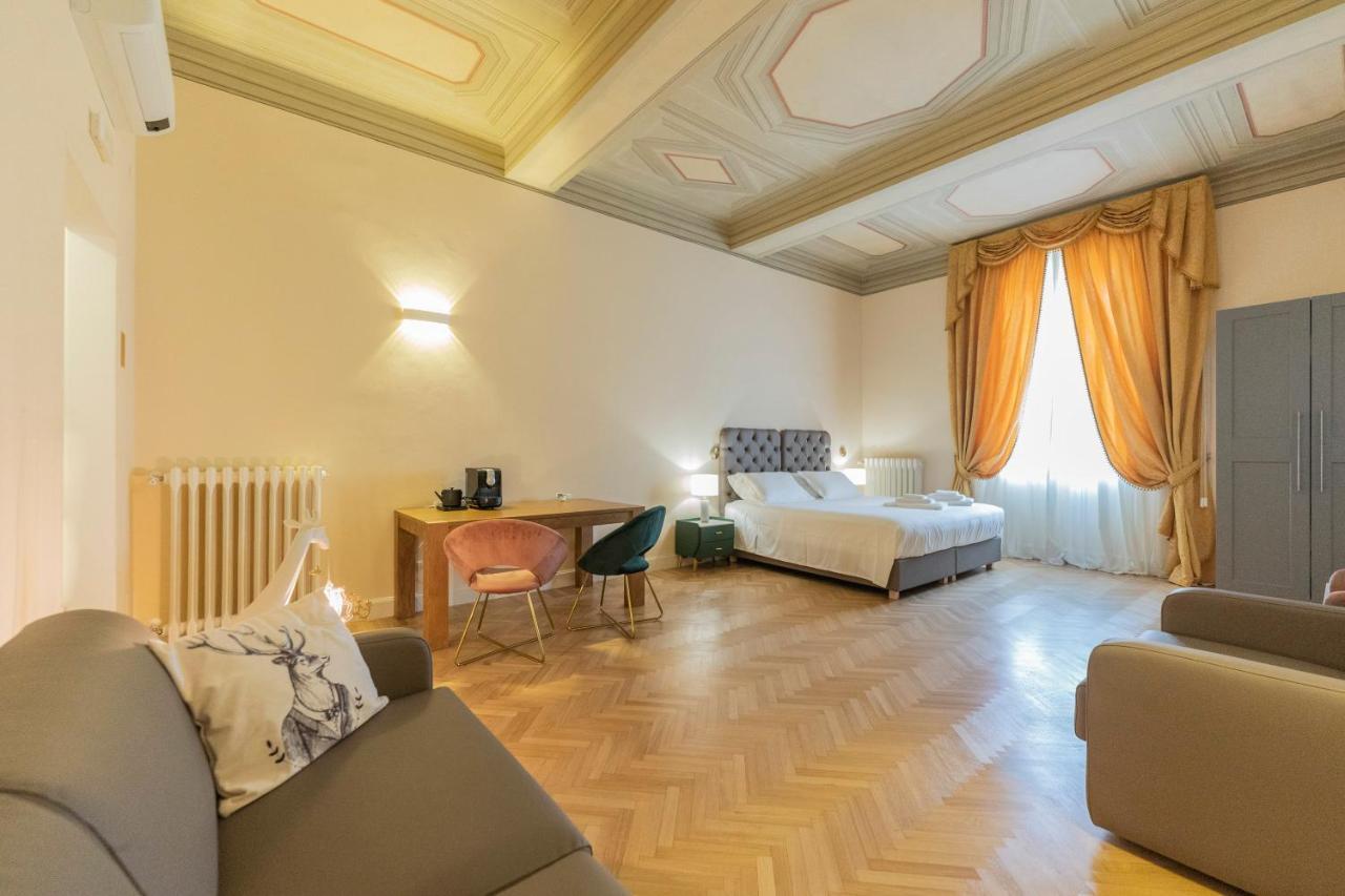 Aldrovandi Luxury Suites And Apartment 볼로냐 외부 사진