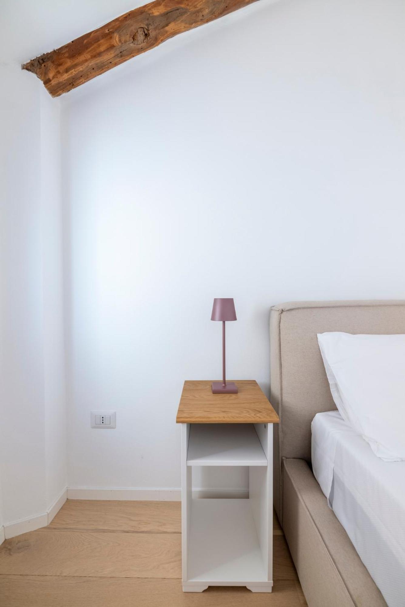 Aldrovandi Luxury Suites And Apartment 볼로냐 외부 사진