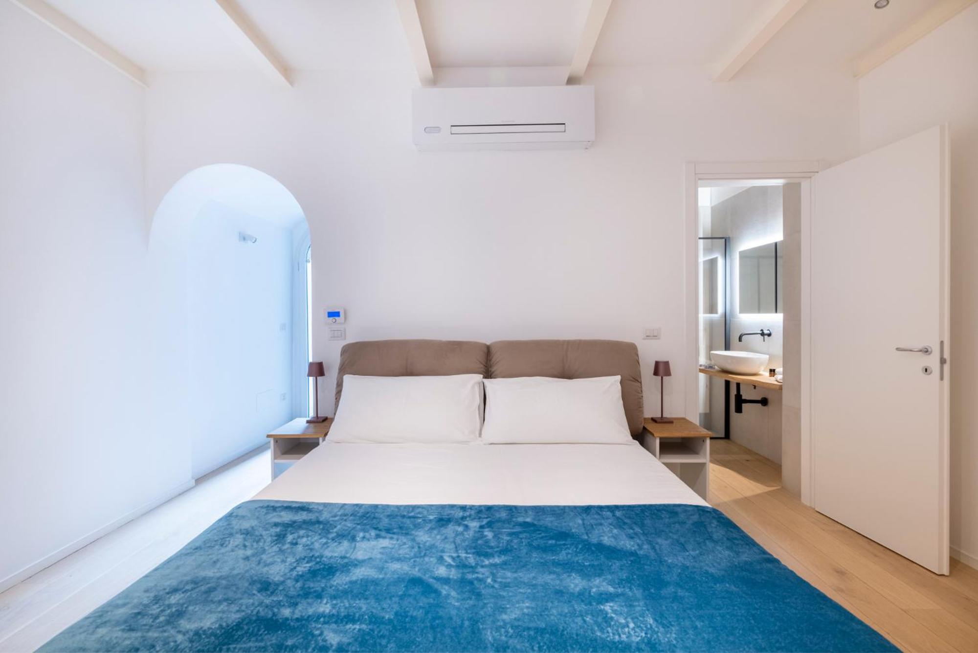 Aldrovandi Luxury Suites And Apartment 볼로냐 외부 사진