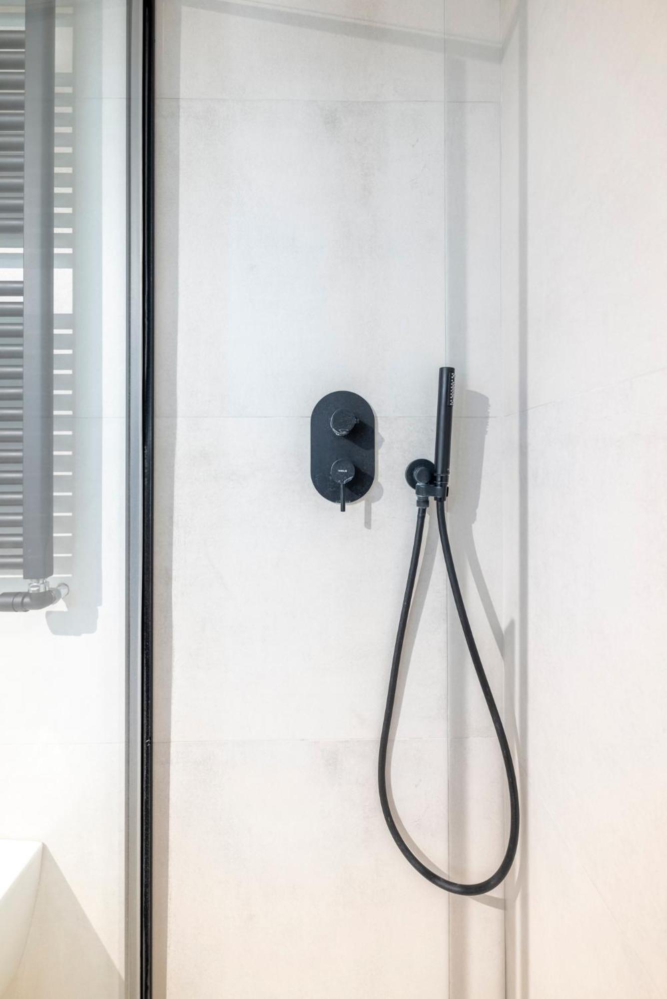 Aldrovandi Luxury Suites And Apartment 볼로냐 외부 사진